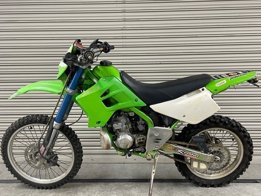 KDX220SRテールランプカバーあります。 4ストモタードなど交換希望