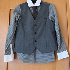 小学生 卒業式 スーツの画像
