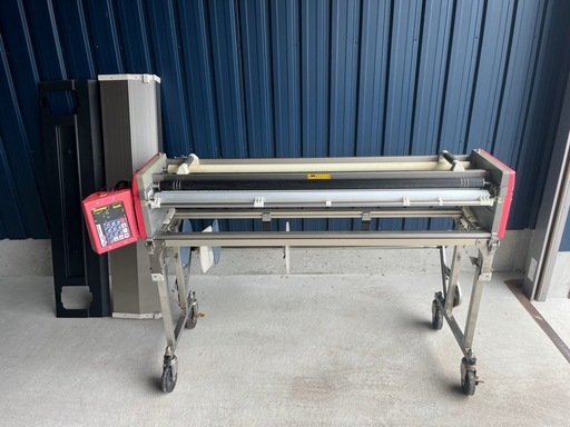 KYOKUTO 自動壁紙糊付機