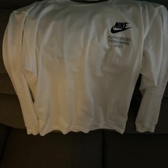 NIKE長袖の画像