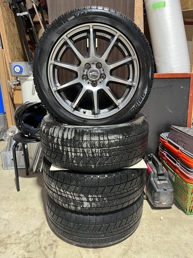 １７インチＡＷ　アルミホイール　社外　ＰＣＤ１００×５穴　７Ｊ　オフセット４８　ガンメタ　スバル　レガシィ等