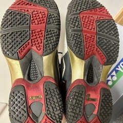 ヨネックス シューズの画像
