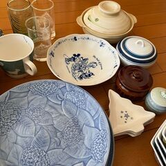 大皿　小皿　コップ等の画像