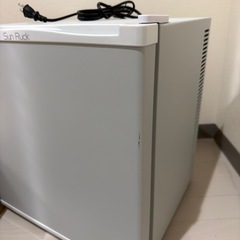 Sun Ruck 冷庫さん cute SR-R2003 20Lの画像