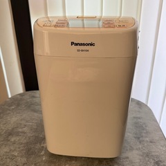 パナソニック Panasonic ホームベーカリー SD-BH104-Dの画像