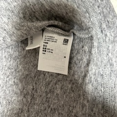 ユニクロ　カーディガン　90の画像