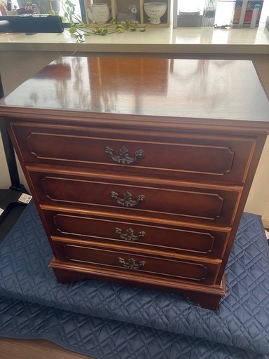 カリモク コロニアル チェス