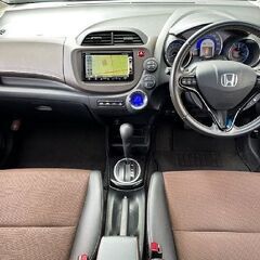 月2.1万円から乗れる！ホンダ フィットシャトル 総額50万円！走行距離8.4万キロ！自社ローン 信用回復ローンの画像