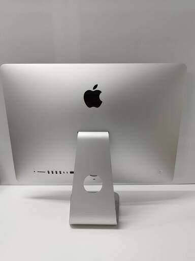 iMac（21.5インチ,2017）HDD1TB/8GB〈MMQA2J/A〉