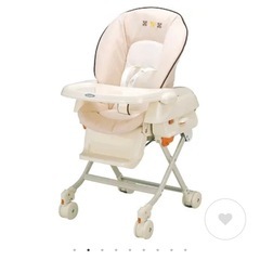 Combi ハイローチェアの画像