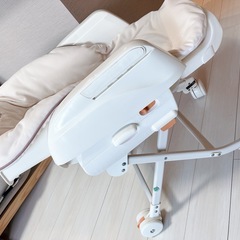 Combi ハイローチェアの画像
