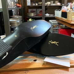 Yves saint laurent  スウェードローファー23cm 美品　の画像
