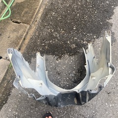 スズキ　スカイーウェーブ250cj46フロントカウルの画像