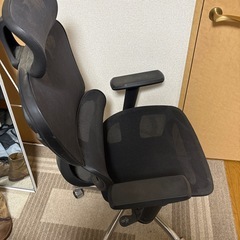オフィスチェアの画像