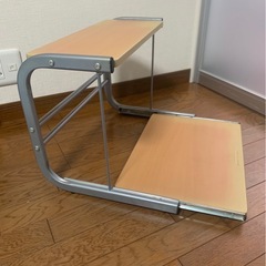 スライド式ノートPCラックの画像