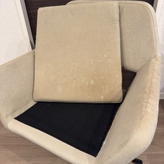 ニトリ 椅子2脚の画像