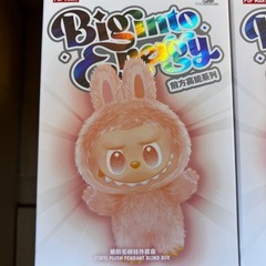 POP MART Big into Prettyラブブ　の画像