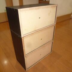 ＣＤラック３点セットの画像