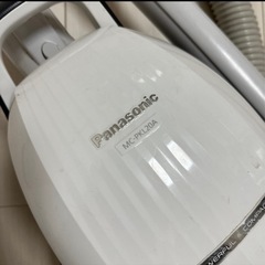 Panasonicの掃除機☆おまけ付きの画像