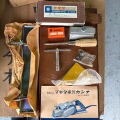 マキタ　電動かんな
の画像