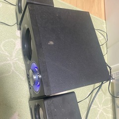テレビスピーカーの画像