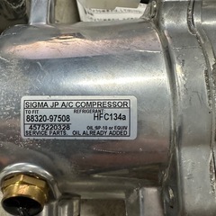 L250 ミラ　エアコンコンプレッサーの画像
