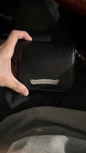 スクエアジップビルウォレット