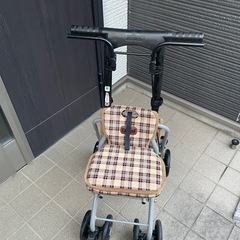 幸和製作所 TacaoF テイコブ シルバーカー PS-169 パインウォーカー　コンパクトタイプの画像