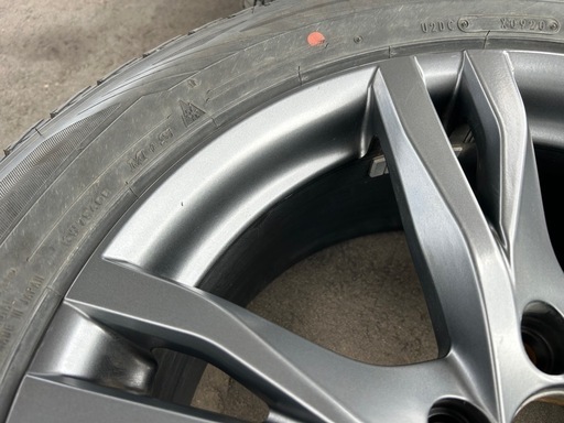 【美品】冬タイヤセット 18インチ 235/60R18 ボルボ