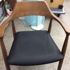 【関家具のダイニングチェア】 ダイニングチェア 関家具 ロジャーⅢ　イス 椅子　天然木　：ダークブラウンの画像