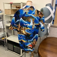 K2510-338 ROYAL CREATIONS アロハシャツ 半袖 ブルー Lサイズ ハワイ製 中古美品の画像