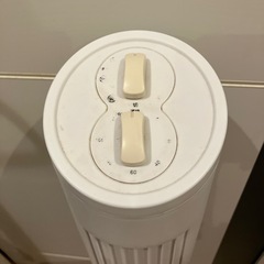 縦型　扇風機の画像