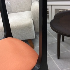 【カッシーナのダイニングチェア】 ダイニングチェア Cassina　カッシーナ Cassina ixc　イス 椅子　：ブラック/オレンジの画像