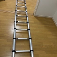 伸縮梯子　折りたたみ式　最大3.8mの画像