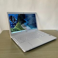  ★☆ 爆速 SSD256GB 12GB Windows11 ノートPC Officeの画像