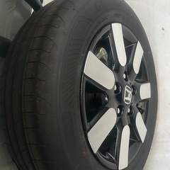 フリードGT系　185/65R15 タイヤアルミセット
の画像