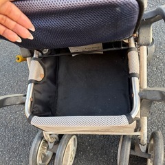 シルバーカー　グレー　の画像
