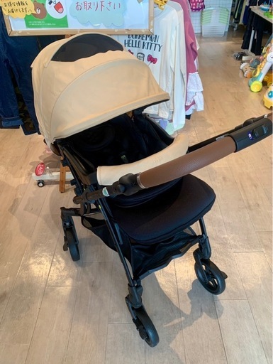 ■店頭引取限定■美品☆ピジョン　ベビーカー　ランフィリノンRB3L 2023年モデル♪定価66000円