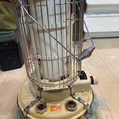 アラジンストーブの画像