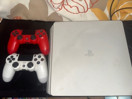 PlayStation4【まとめ売り】本体、コントローラー、ソフト