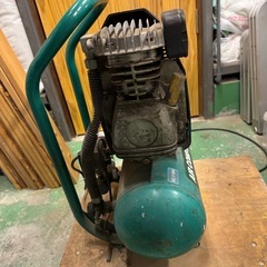 【動作確認済】エアーコンプレッサー PUMA BPC-10-12 の画像
