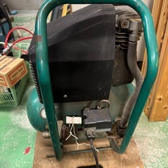 【動作確認済】エアーコンプレッサー PUMA BPC-10-12 の画像