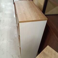リユースのサカイ栃木店★ジモティ割あり★  収納棚 ベージュ＆ホワイトベージュ W61×D29.5×H94 クリーニング済み TC11258の画像