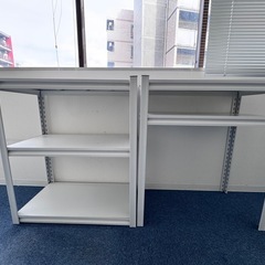 無料で差し上げます　事務所家具の画像