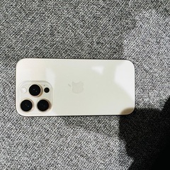 IPhone 16 pro 256gb デザートチタニウムの画像