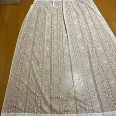 （美品）カーテン・レース付き4枚（2m5cmX100cm）お値下げしましたの画像