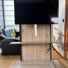 TV台の画像