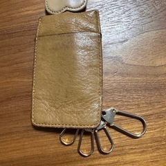 Kitamura/キタムラ● ベージュ レザー キーホルダー ハート型の画像