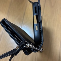 美品　iPhoneケース　の画像