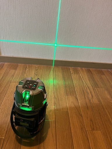 墨出しレーザー